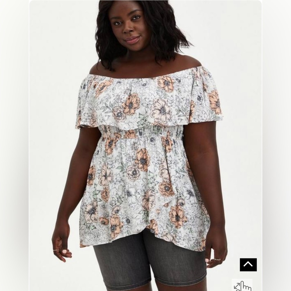 Torrid Brand New Cold Shoulder Top Crinkle Gauze Floral White Size 1